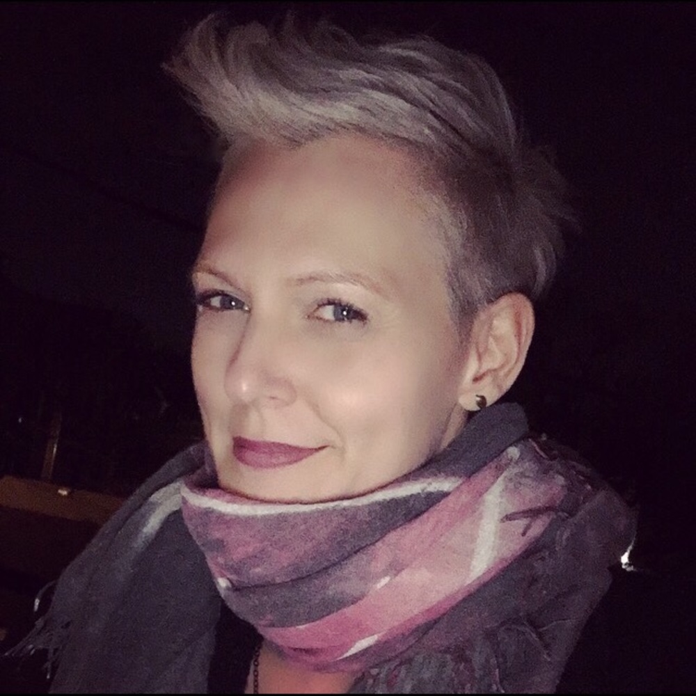 Meet your Posher, Cara